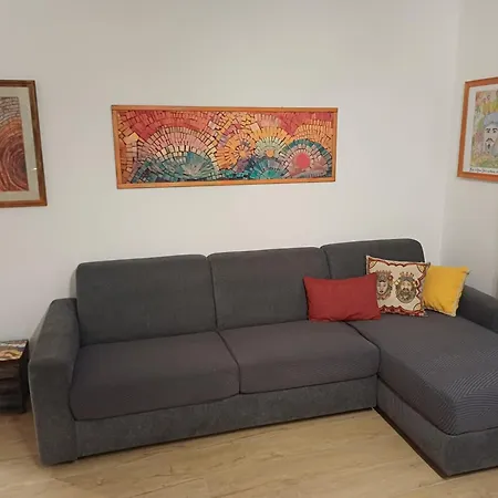 Apartament House Dotto 25