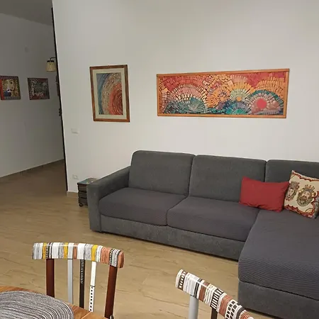 House Dotto 25 *