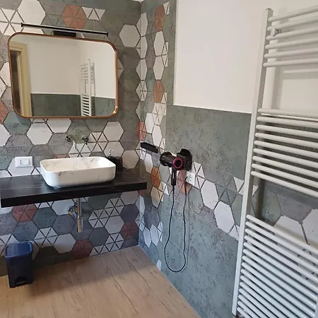 Apartment House Dotto 25 *